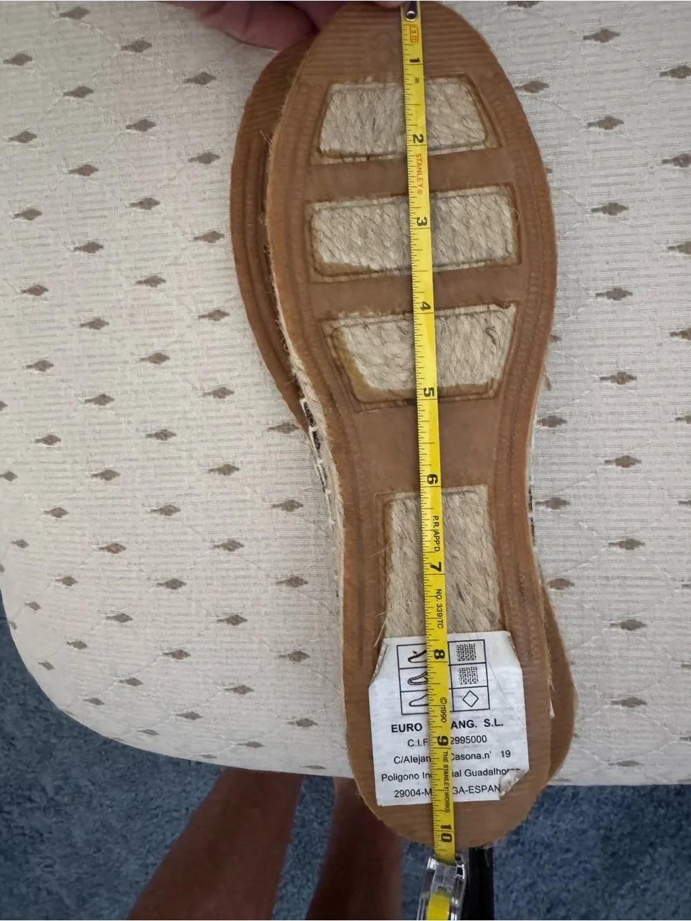 Source Unknown Black Canvas Espadrille Flats with White Stitching